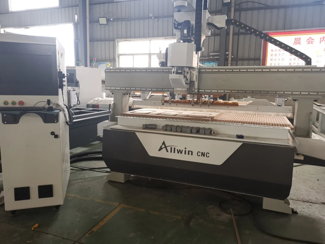 High Speed CNC Router 1325 Auto Tool Change Engraving Machine 1530